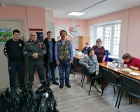 раздача гуманитарной помощи